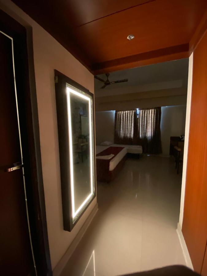 Maya Residency Tiruchirappalli Exterior foto