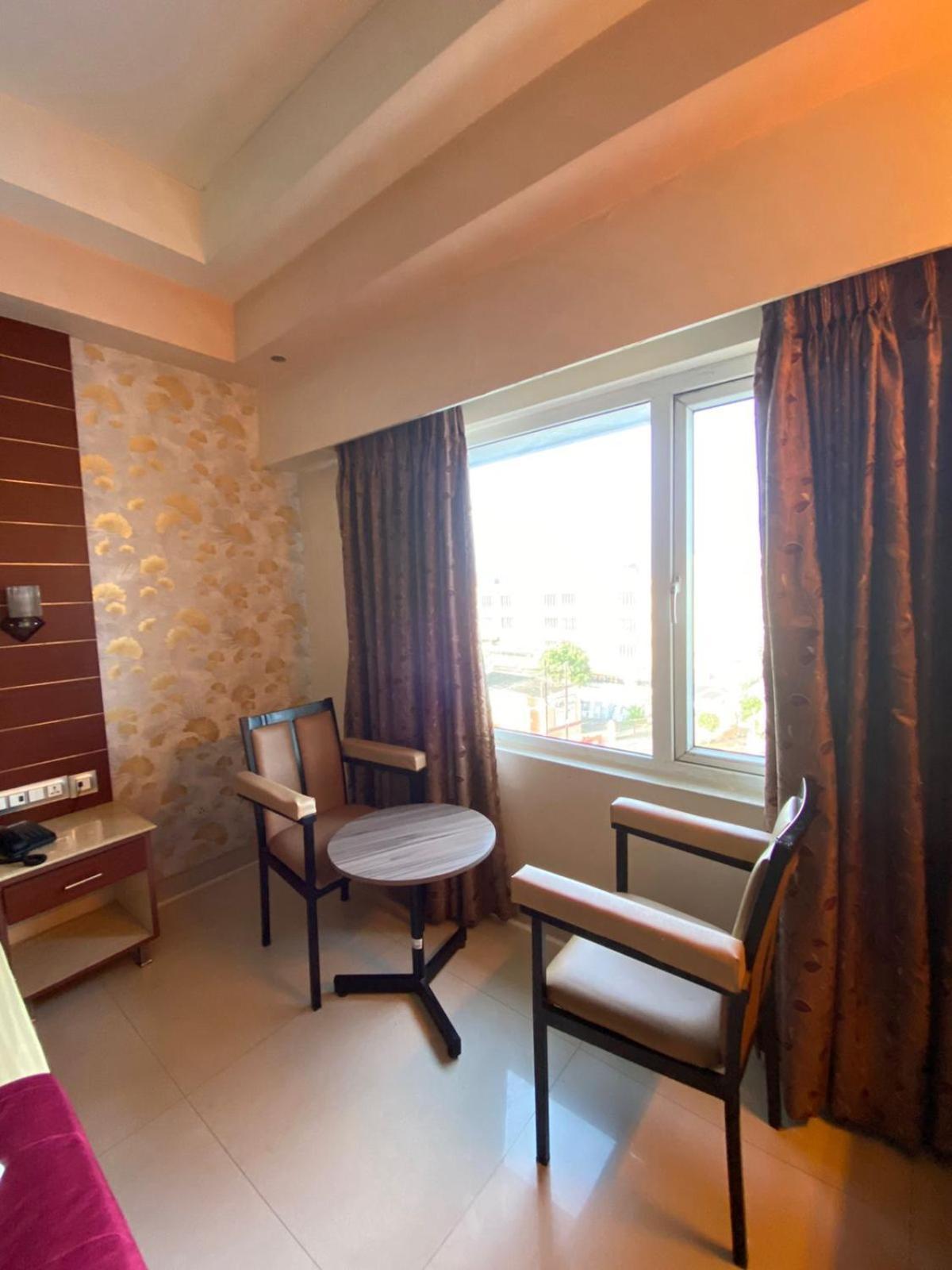 Maya Residency Tiruchirappalli Exterior foto