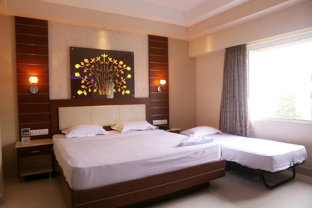 Maya Residency Tiruchirappalli Exterior foto